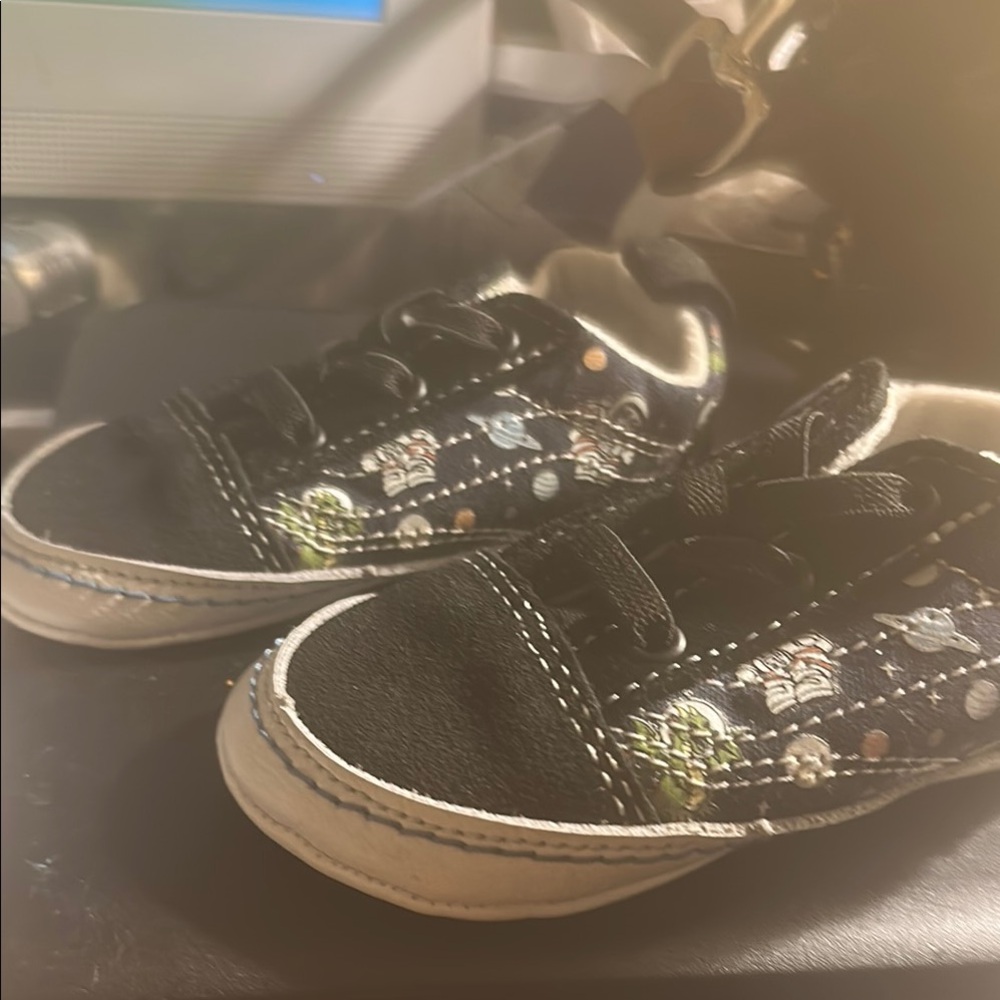 Vans size 4 son only use a couple of times